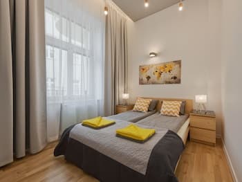 Loretańska Apartments 6