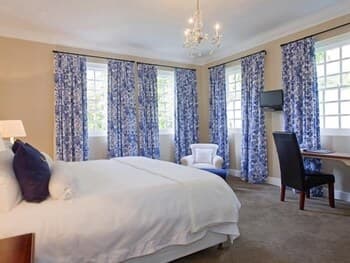 Capeblue Manor House