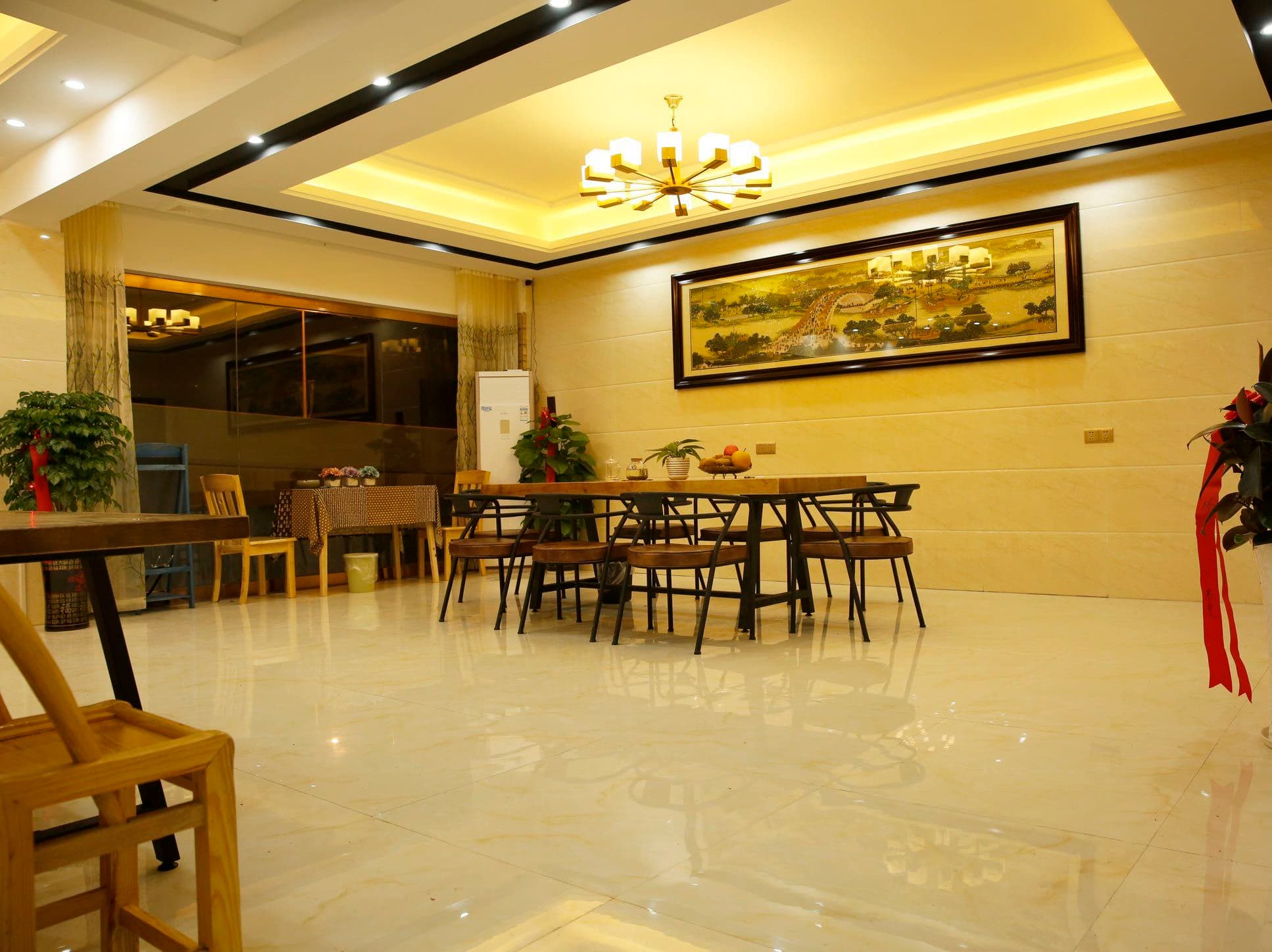 walkin hotel