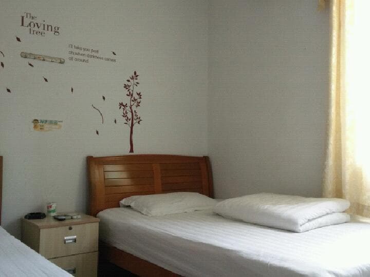 Guangzhou Baicheng University Town Yijia Apartment