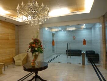 Oris Casa Resident