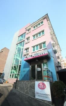 Zaza Backpackers Hostel