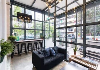 Paper Plane Hostel