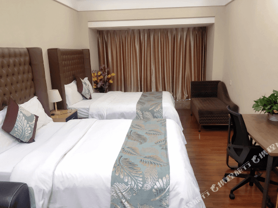 Lingyue Pandao international apartment (Guangzhou Changgang metro station store)