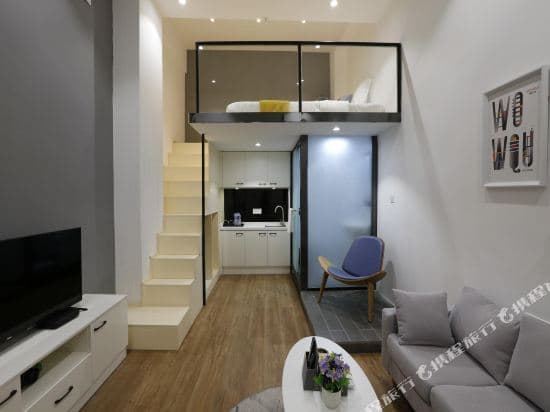 Tinglou Apartment