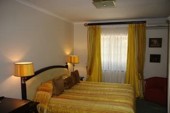 Greenways Manor Guesthouse