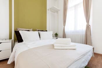 Budapestay Apartments