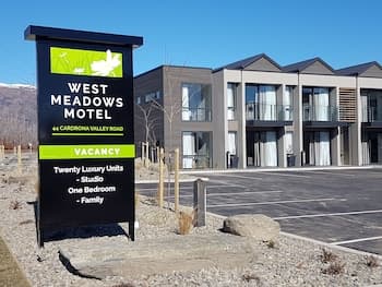 West Meadows Motel