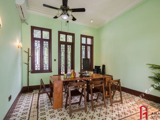 Full Moon Homestay