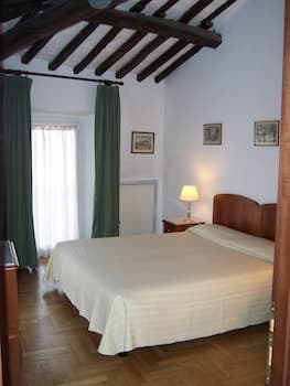 Hotel Teatro di Pompeo