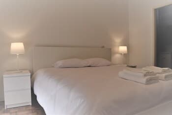 Accommodation Flat Dami?o de Gois
