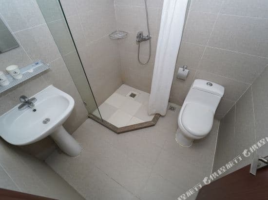 Shanghai Xiongguang Hotel