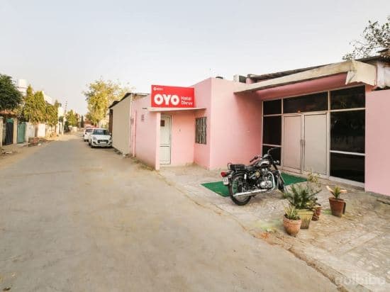 OYO 9929 Hotel Dhruv