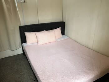 Grocer's Inn Backpackers Guesthouse