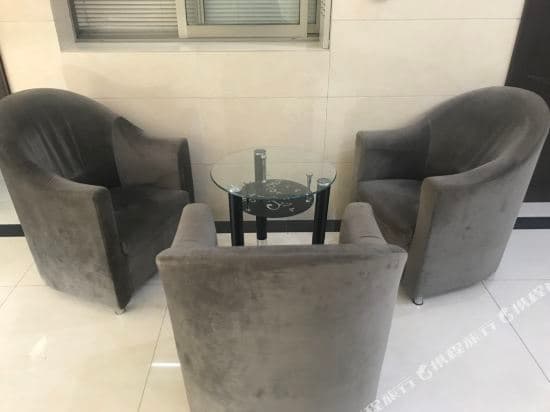 Dongfang Lidu Business Hotel