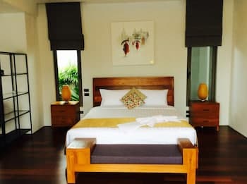 Anchan Lagoon Serenity Villa