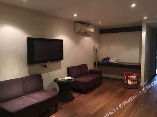 Day Cocoon Hotel