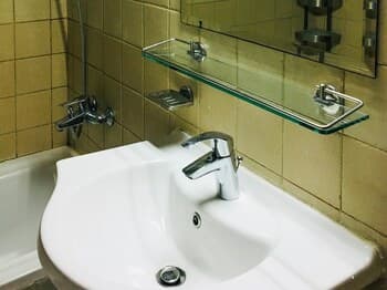OYO Home 106 Marina City View 1BHK