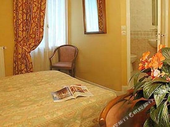 Petit Palace Hôtel