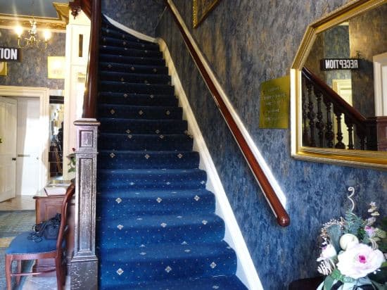Alba Hills Guest House