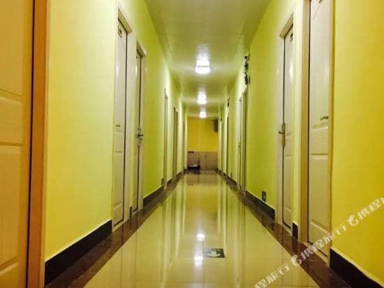 Guangzhou City Guesthouse (Yuancun Subway Station Zhongshan Sixth Hospital)