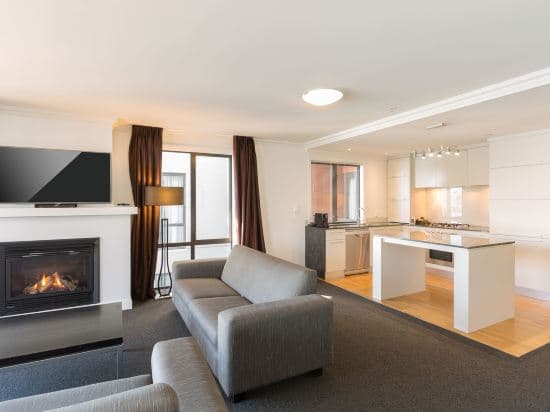 Luxury Lake Suites