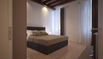 MyPlace Campo Santa Margherita Apartment