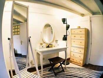 Lollipop Flats City Center Suite II