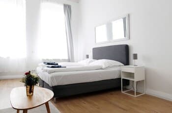 RockChair Apartment Greifswalder Stra?e