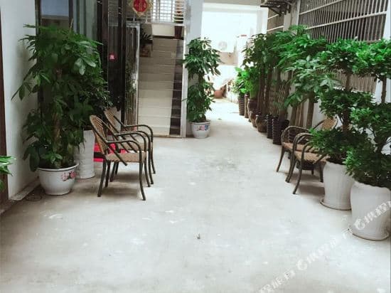 Zhangjiajie Shanghaojia Themed Inn