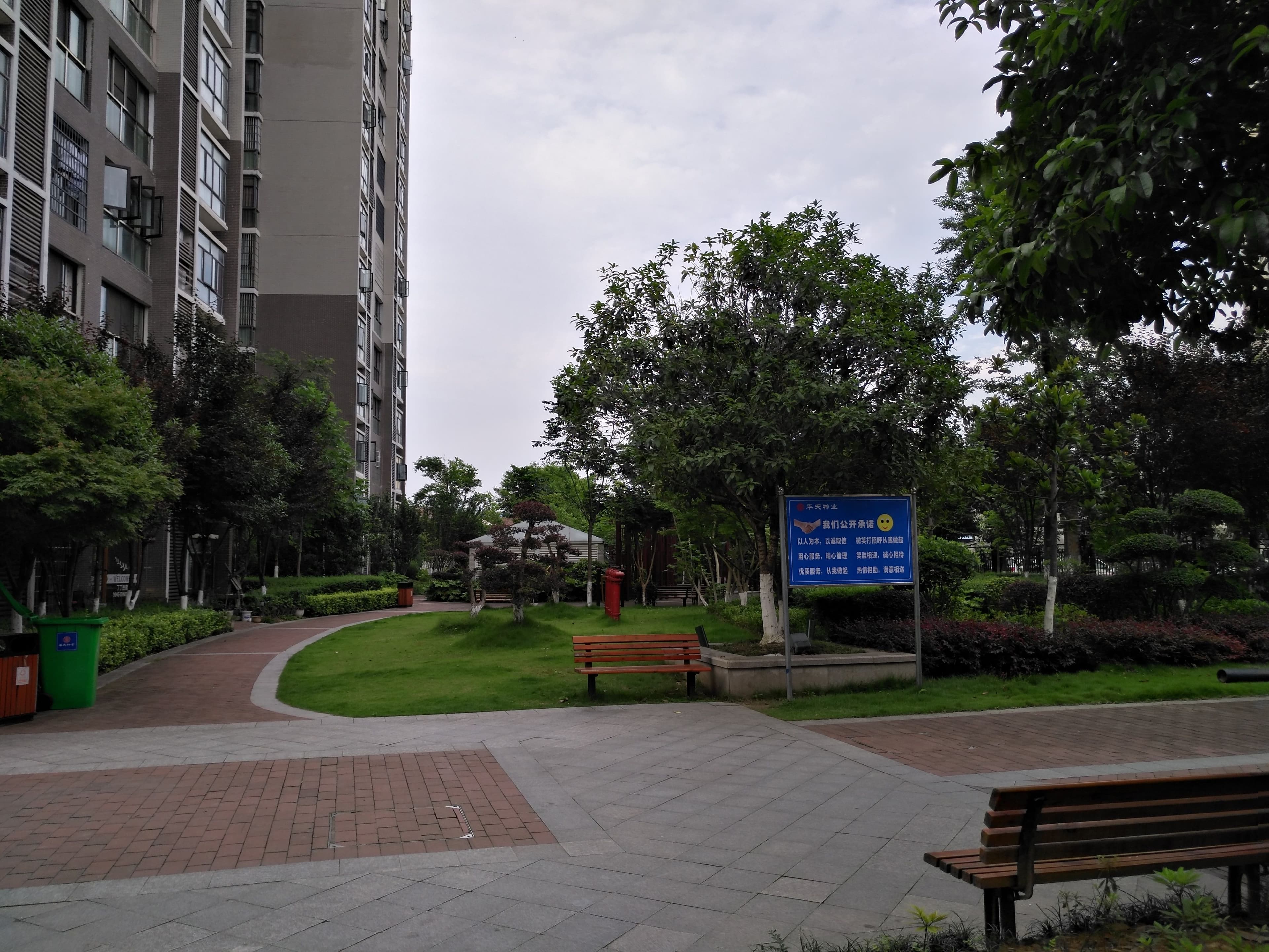 Zhangjiajie Yibin Tujiaren Inn