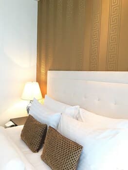 MONDRIAN Luxury Suites & Apartments Krakow Old Town
