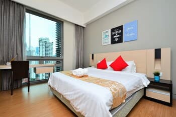 LTS Homestay at Swiss Garden Residence