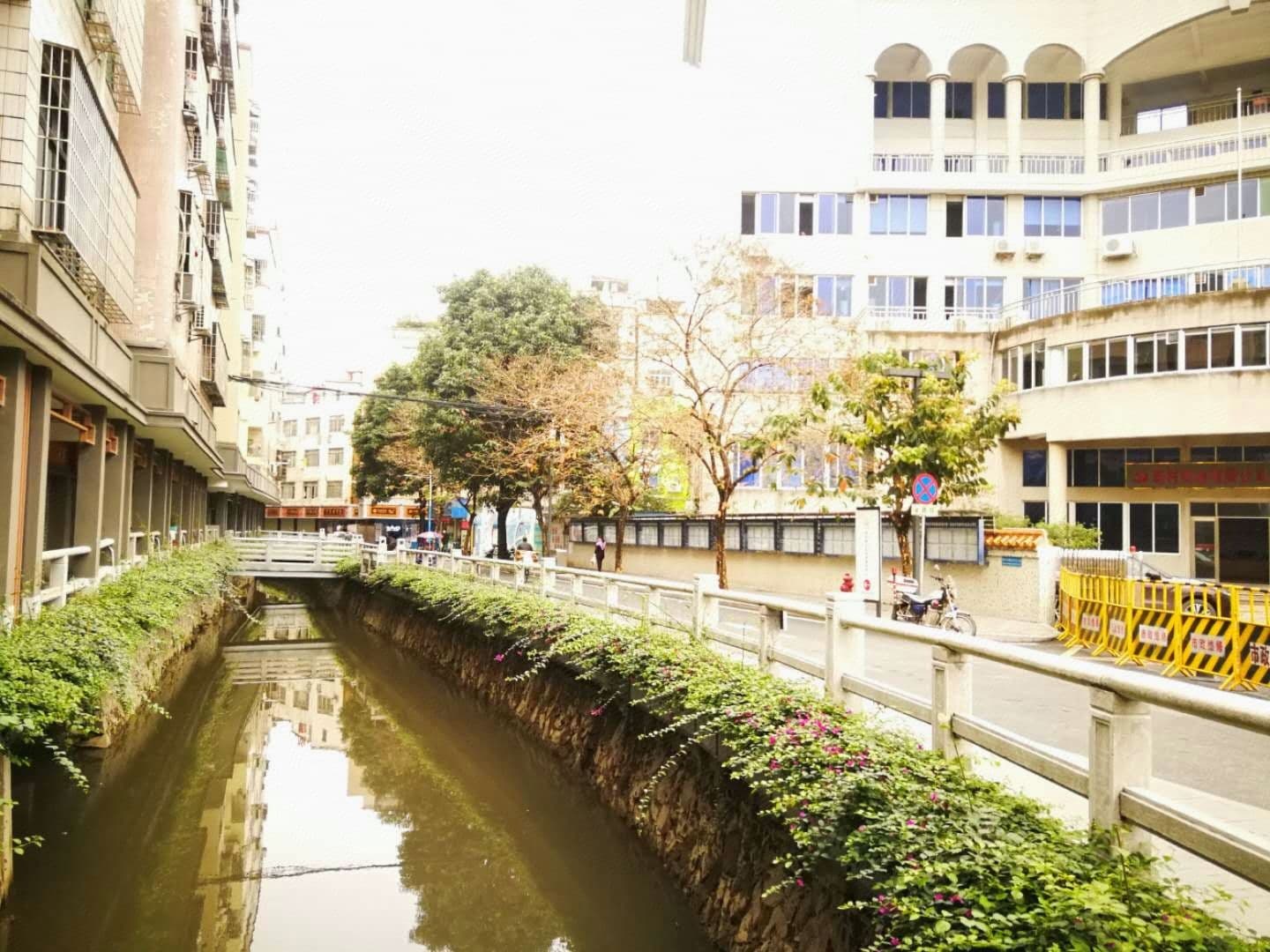 Tianhong Apartment (Guangzhou Zhucun Branch)
