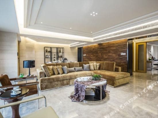 Shengjie Binjiang East Serviced Apartment