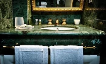 Boccaccio Apartment