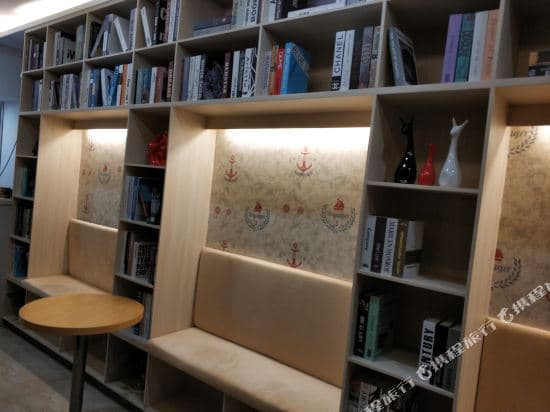 Friendship Hotel (Shanghai Zhongshan Hospital)