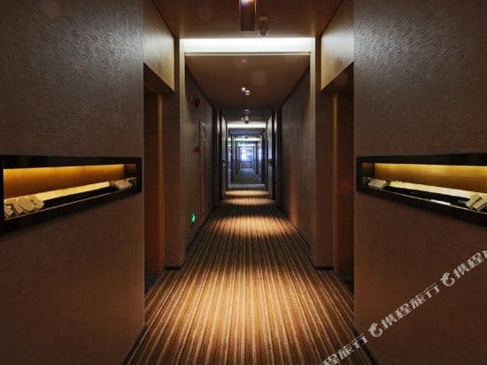 Weifudun Apartment Hotel (Guangzhou Tower Zhujiang New Town Store)