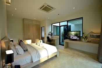 Wanaburi Hotel, Phuket