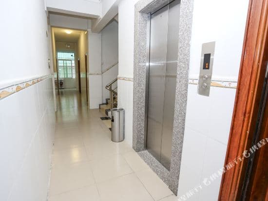 Guangzhou Yaju Apartment