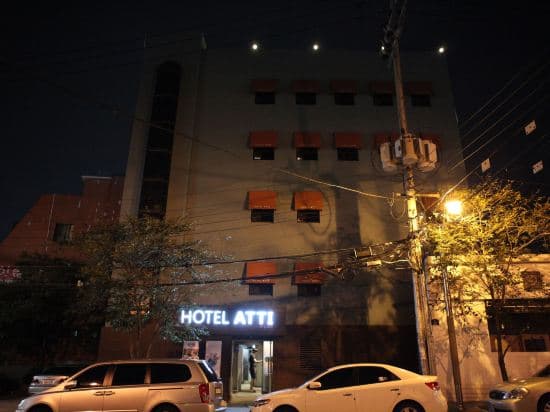 Atti Guesthouse