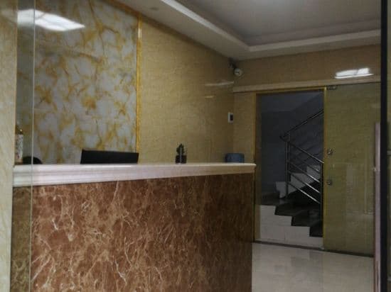 Guangzhou Changgang Apartment (Changgang Subway Station Store)