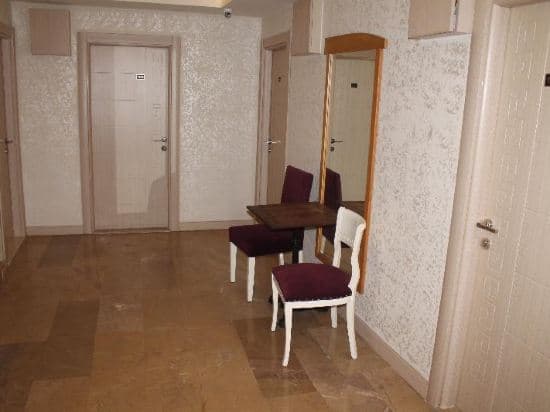 Sato Otel Lara