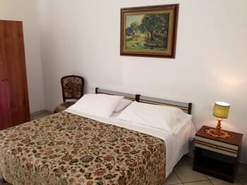 Hostel Veronique