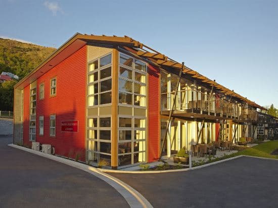 Mantra Marina