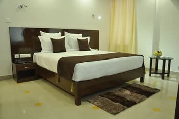 Hotel VB Heritage Heights