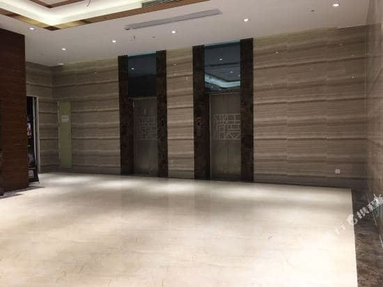 Changhe Hotel (Canton Tower)