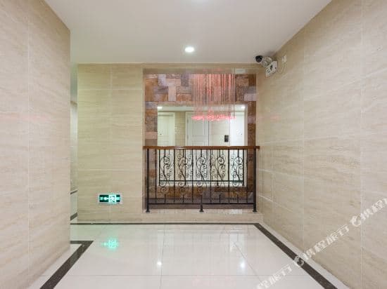 Jinxinwu No.1 Apartment (Zhongshan Liuyuan Shop)