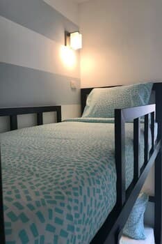 Airlink B&B - Hostel