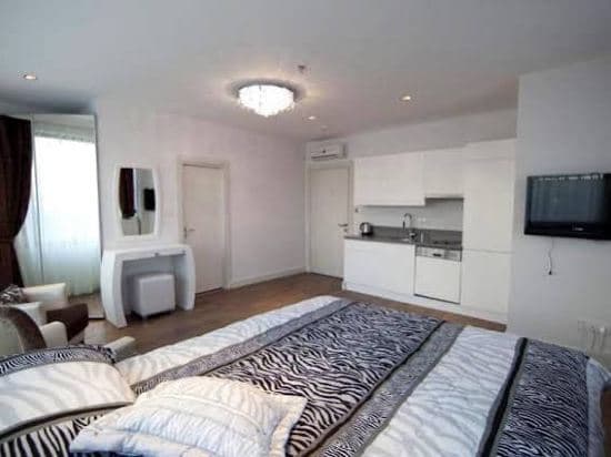 Molton Kabatas Hotel